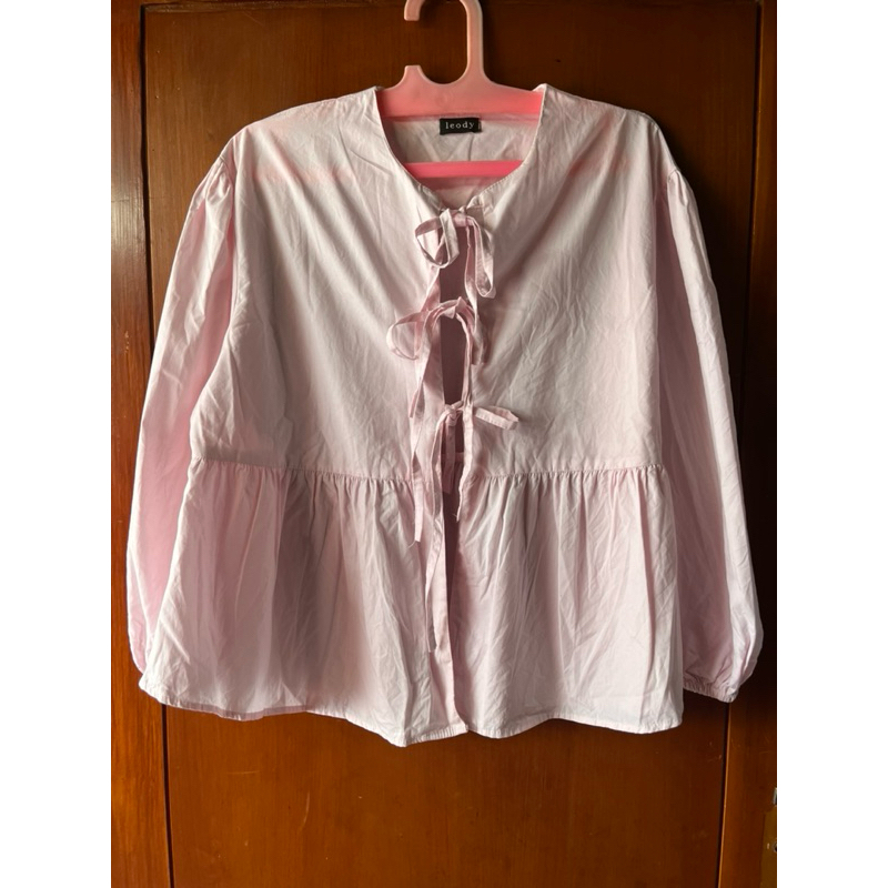 pevita poplin outer by leody