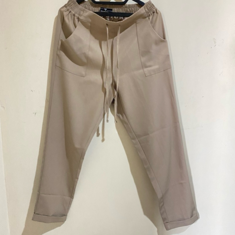(PRELOVED) Celana Wanita Mississippi