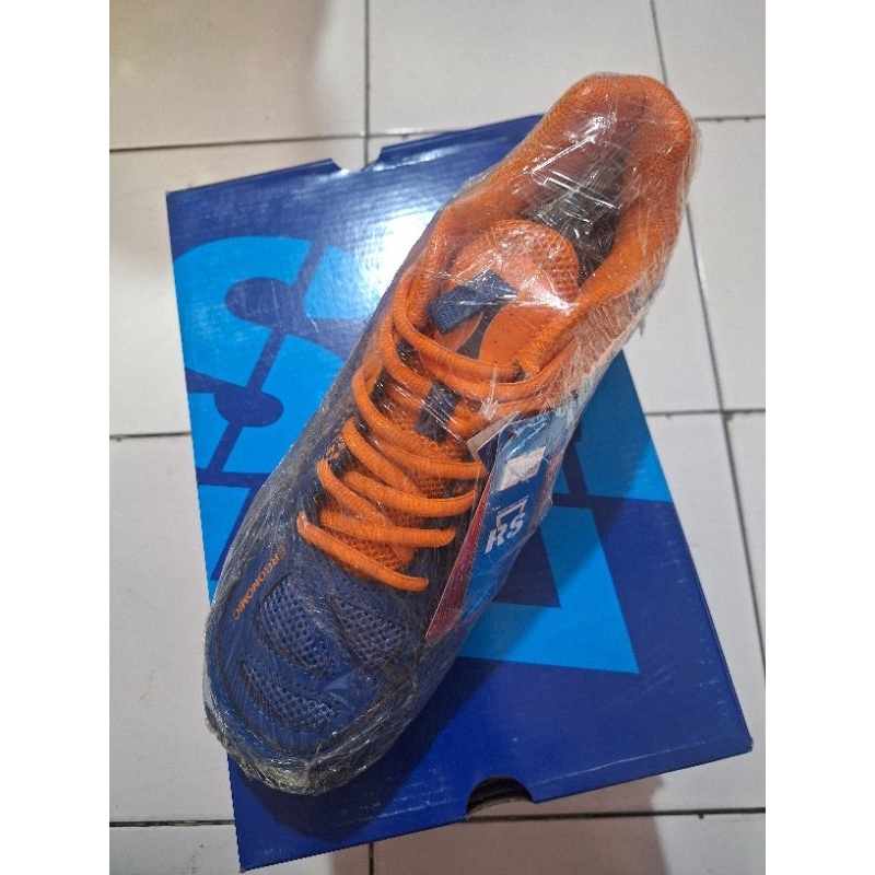 Sepatu Olaharga Badminton RS 100% ORIGINAL