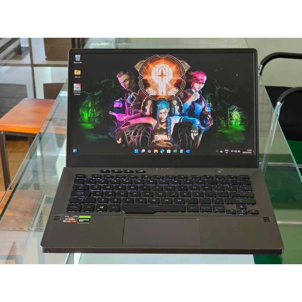 ASUS ROG Zephyrus G14 GA401IH AMD Ryzen 7 Nvidia GTX 1650 Slim Gaming dan Desain Grafis