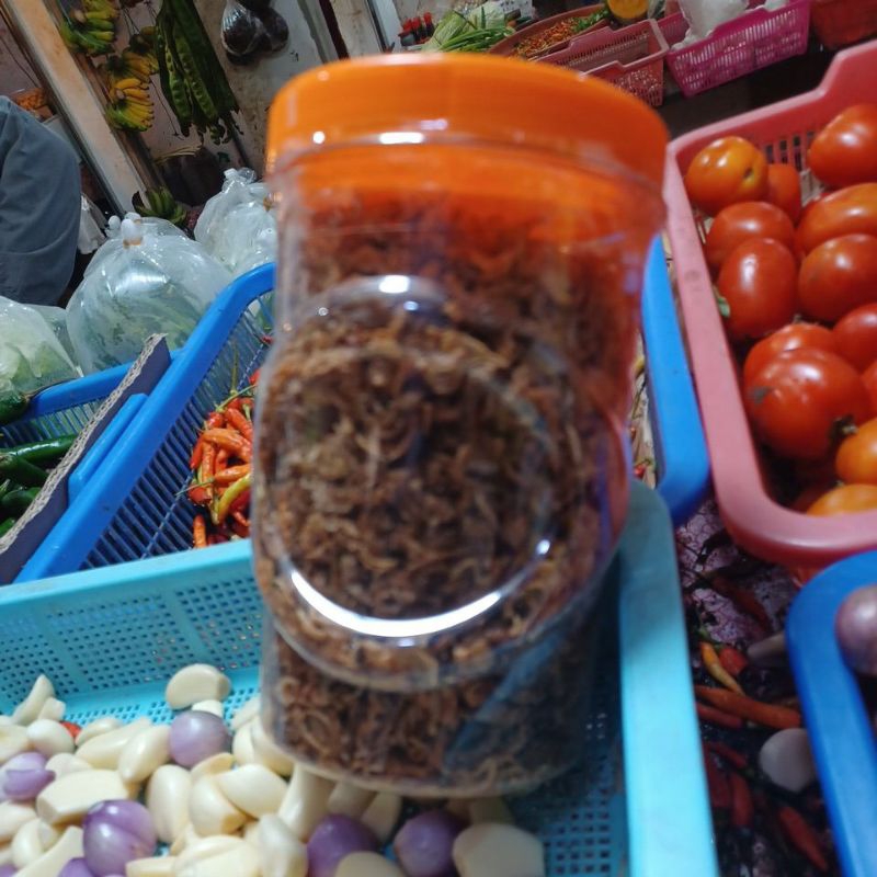 

Bawang Goreng 1 Toples besar