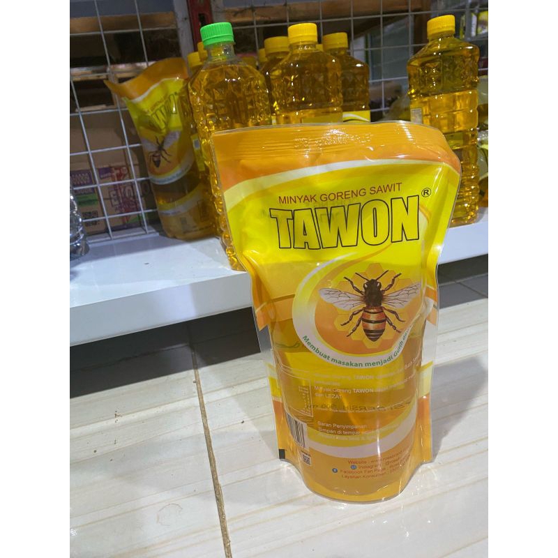 

MINYAK TAWON 900ml