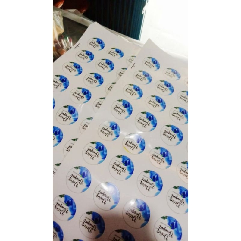 

Cetak Stiker A3 sudah Cutting bahan bagus cetakan awet tidak luntur