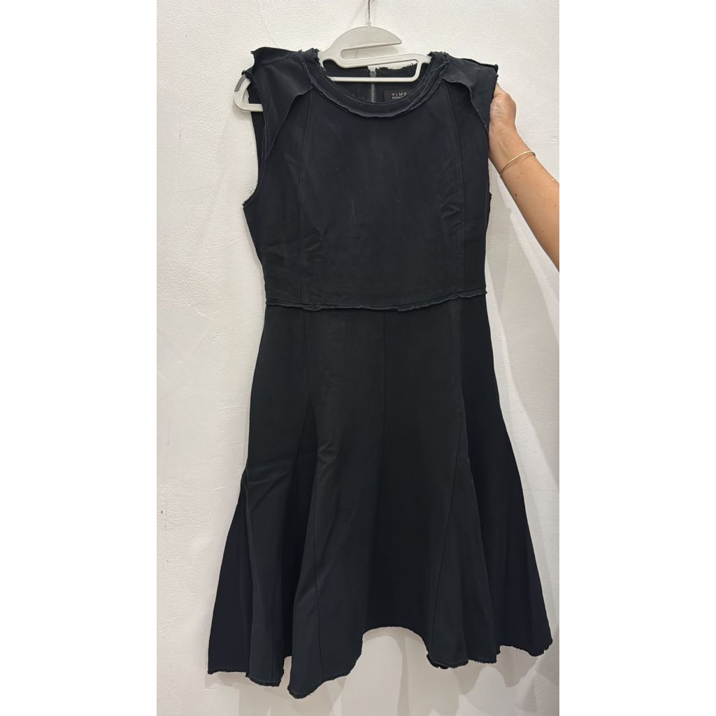 PRELOVED TIME POSTMODERN MINI BLACK DRESS / DRESS PENDEK PREMIUM WANITA / Gaun Hitam Tanpa Lengan