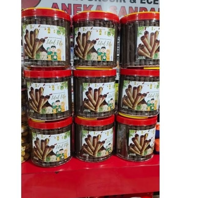 

ASTOR IDUL FITRI COKLAT WAFER ROLL COKLAT 270 G