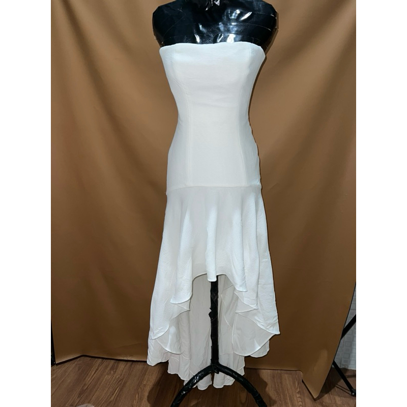 PRELOVED WEDDING DRESS