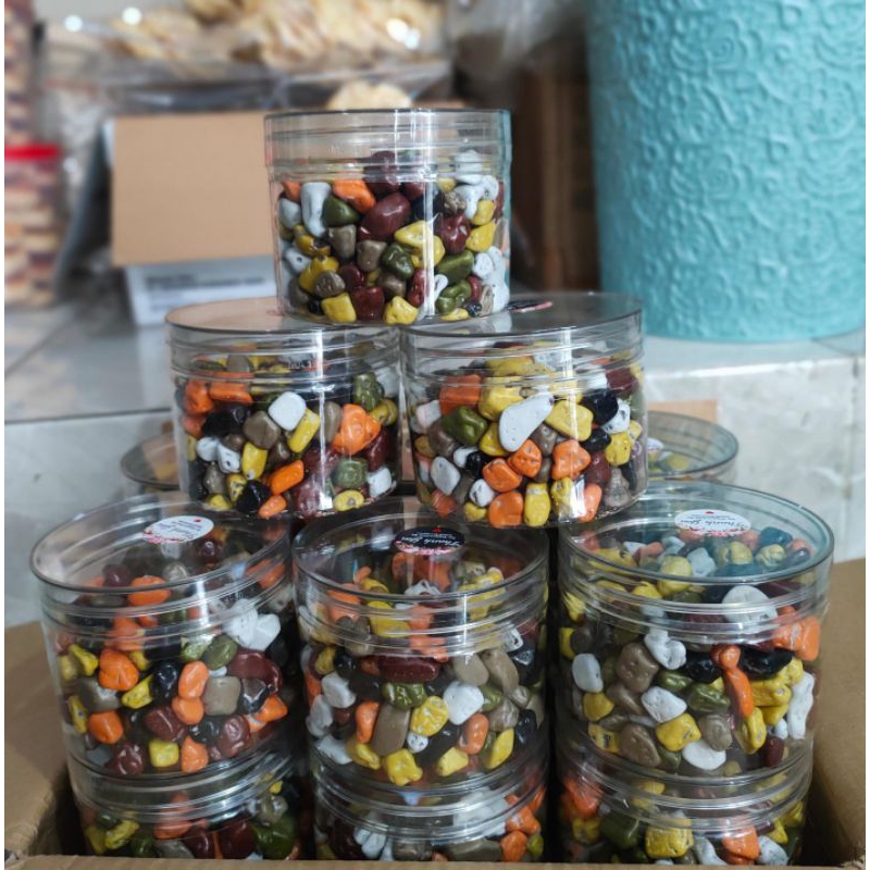 

Coklat Kerikil 300gr Coklat Arab Batu Kemasan Toples/ Kerikil Asli Arab Oleh Haji Umroh Murah