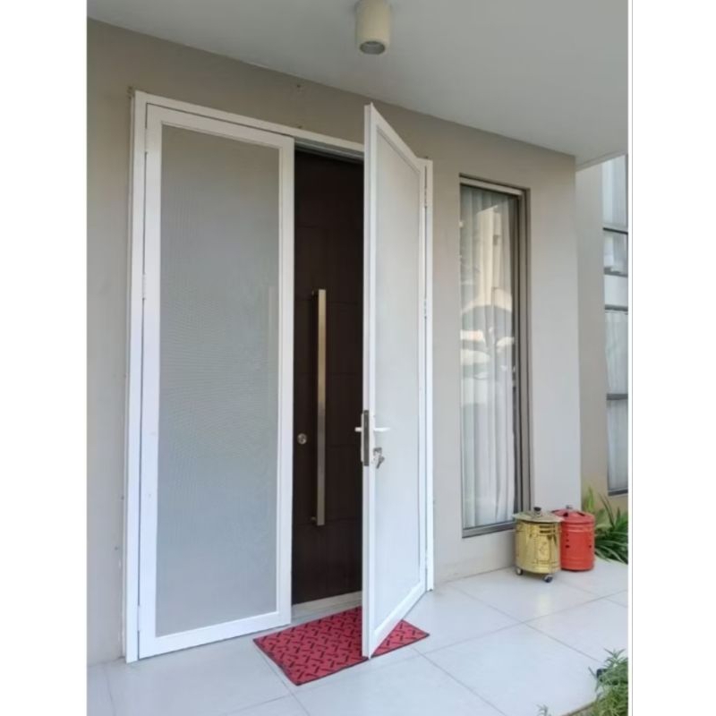 pintu kasatnyamuk aluminium +kusen + asesoris.