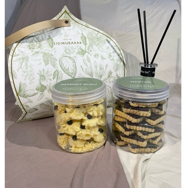 

Hampers Lebaran Kue Kering