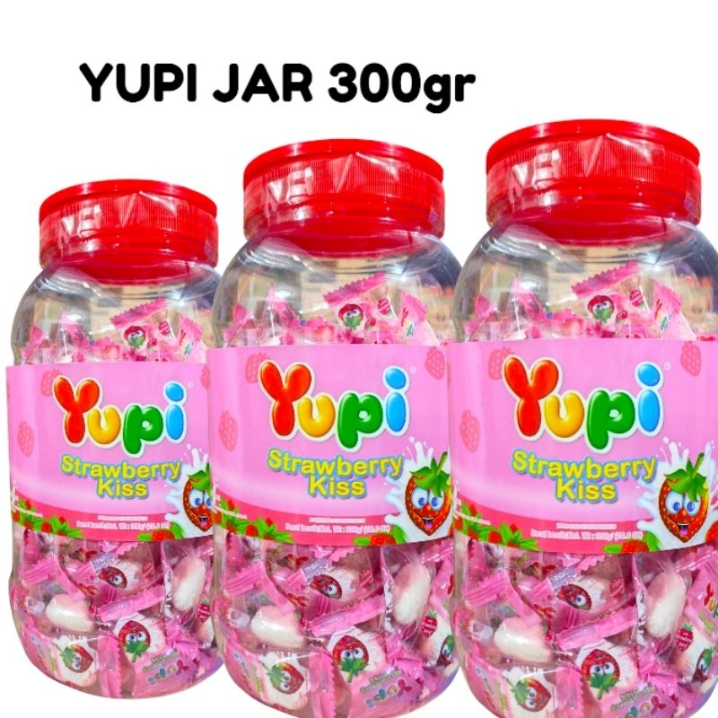 

1 PCS permen YUPI toples isi 300g permen enak buat camilan dan jajan murah