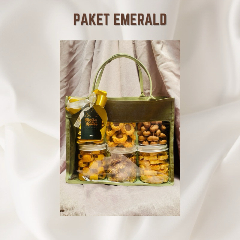 

Paket Hampers Kue Kering Lebaran Bingkisan Idul Fitri