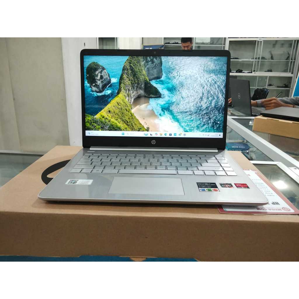 Laptop Baru HP 14S FQ0576AU Ryzen 3 3250U RAM 8 GB SSD 512 GB 14" FHD Keyboard Backlight Radeon Grap