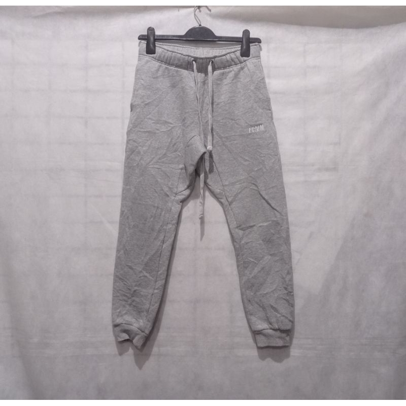 Celana Jogger Fcmm Abu Preloved