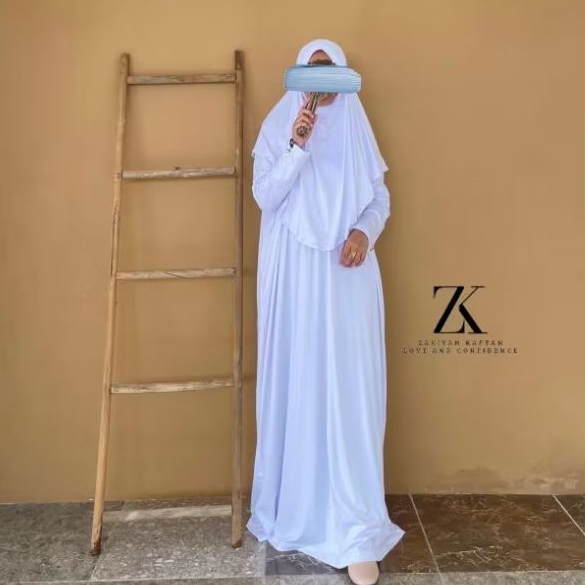 KAFTAN SET BERGO KAOS BY ZAKIYAH