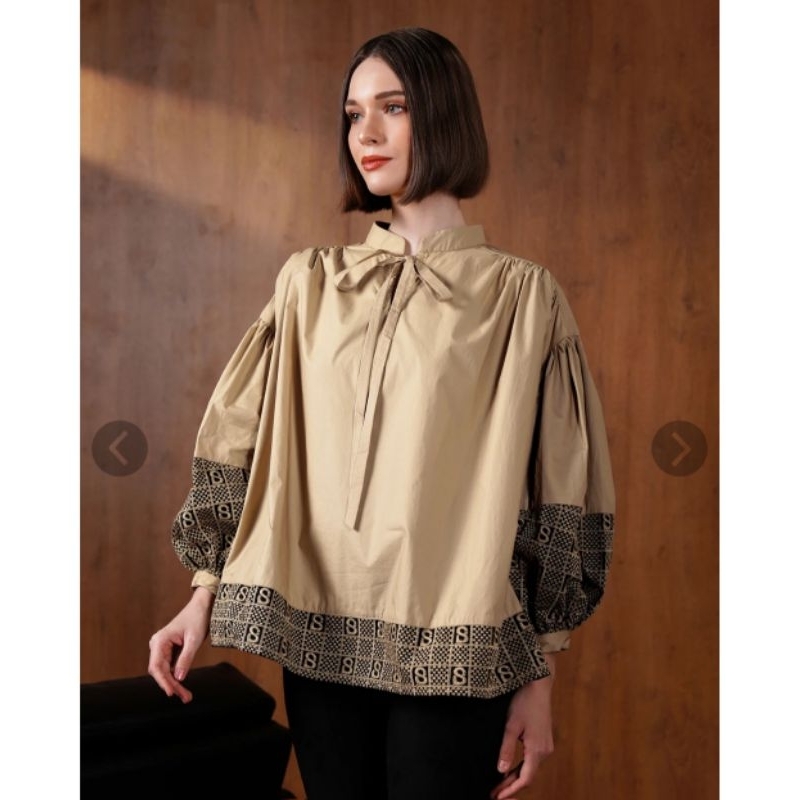 Buttonscarves Monogram Plaid Blouse Size S