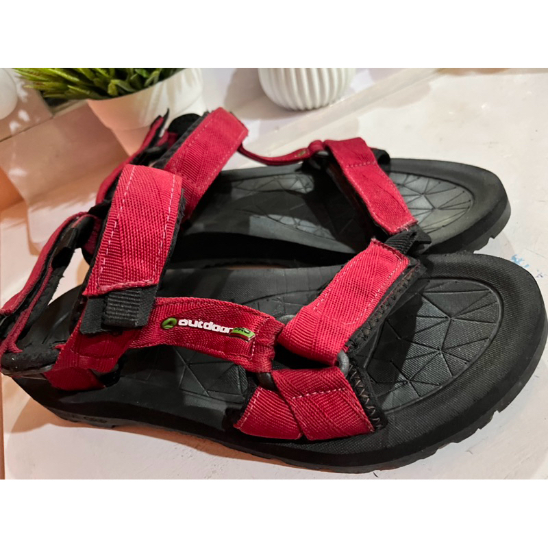 Preloved Sandal Gunung Cowok