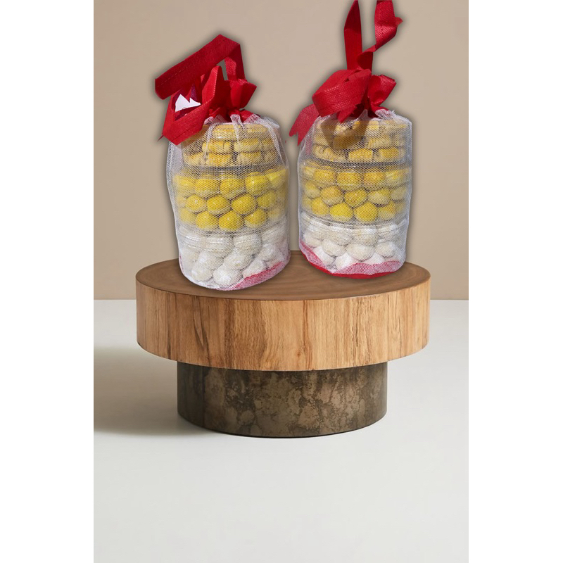 

paket hampers isi 3 toples kue nastar