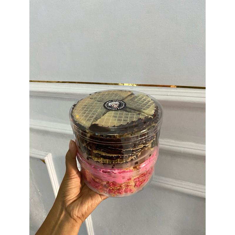 

kue semprong isi - kue lebaran