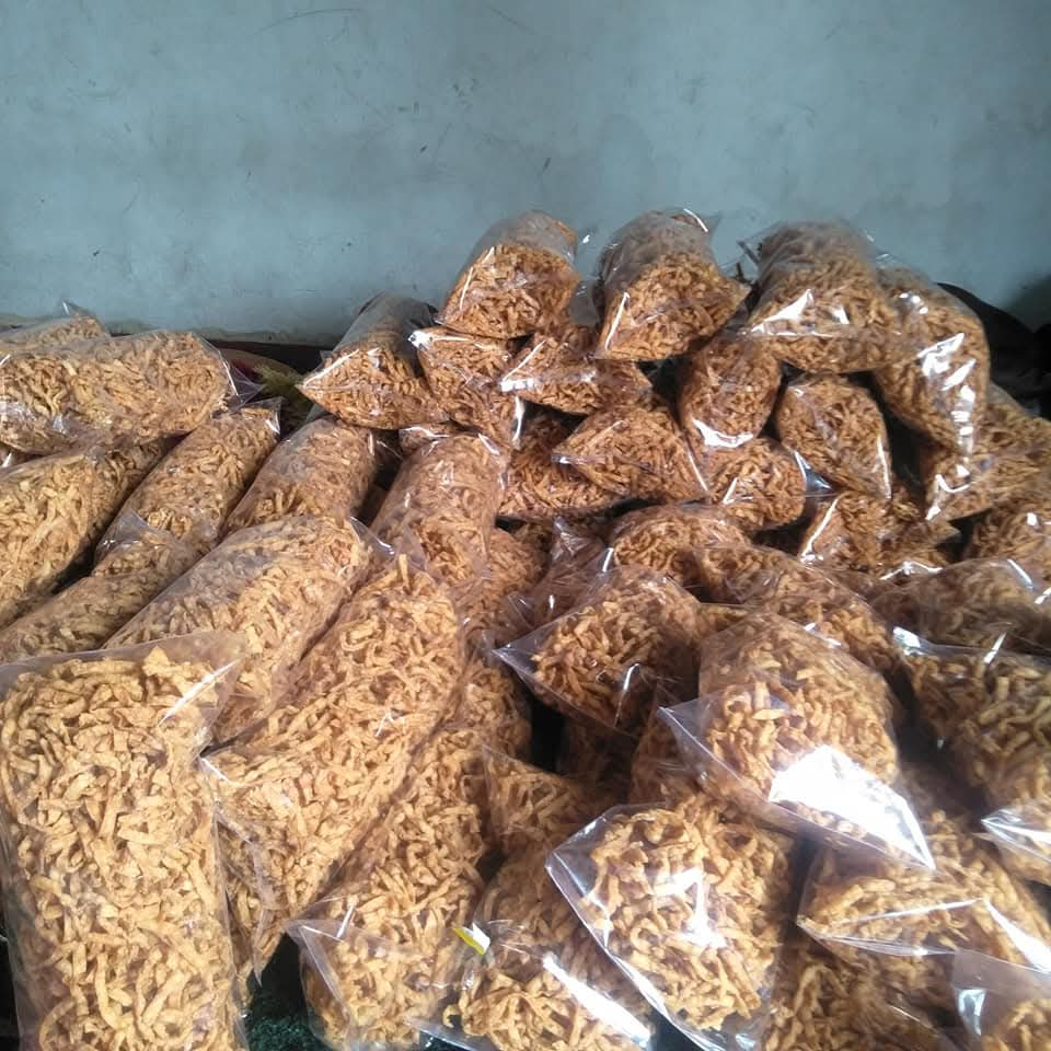 

Keripik Bawang Renyah Original/Pangsit Bawang/Stik Bawang 250 gram