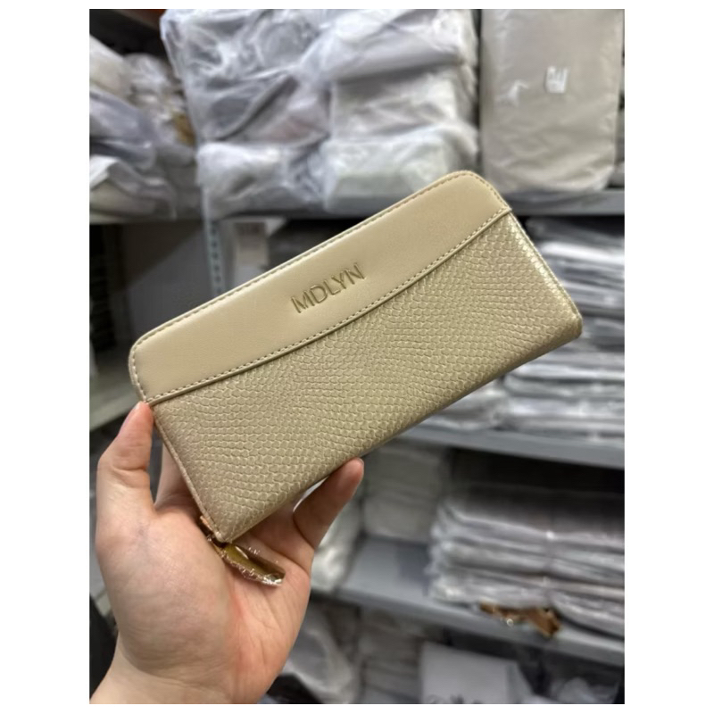 Dompet eksklusif madelyn cream