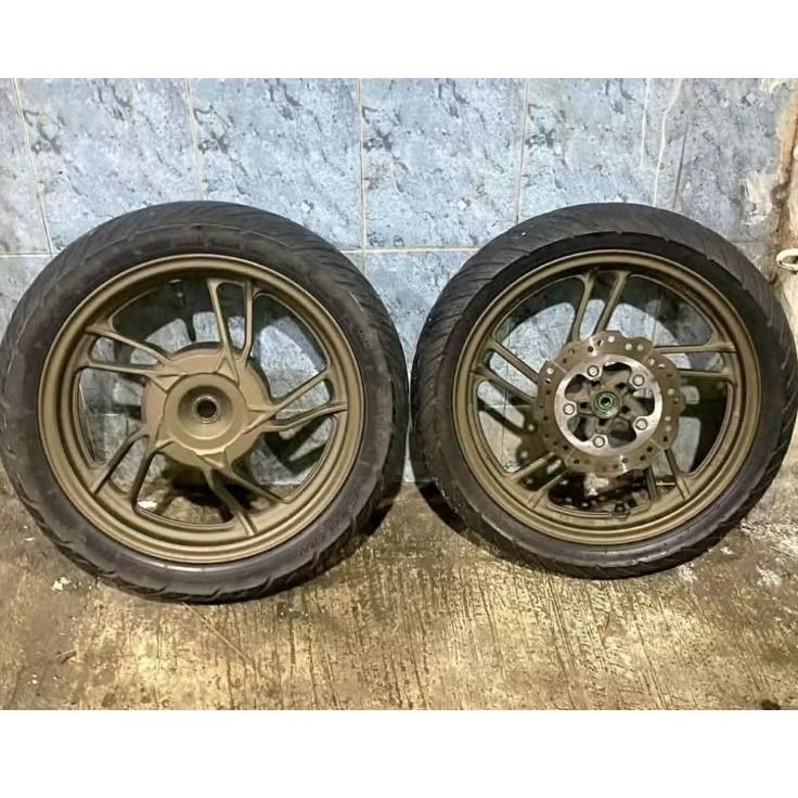 Velg pelek honda Vario new 125 150