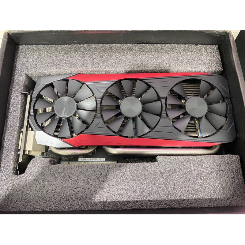 VGA ASUS STRIX R9 390X OC GAMING 8GB DDR5 512bit