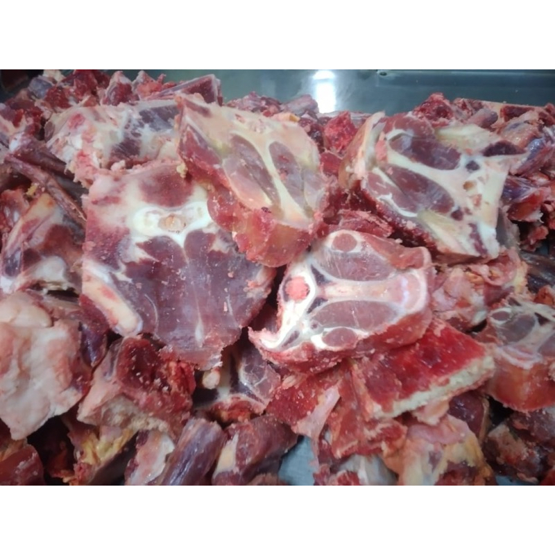 

BUNTUT SAPI FRESH 1 KG