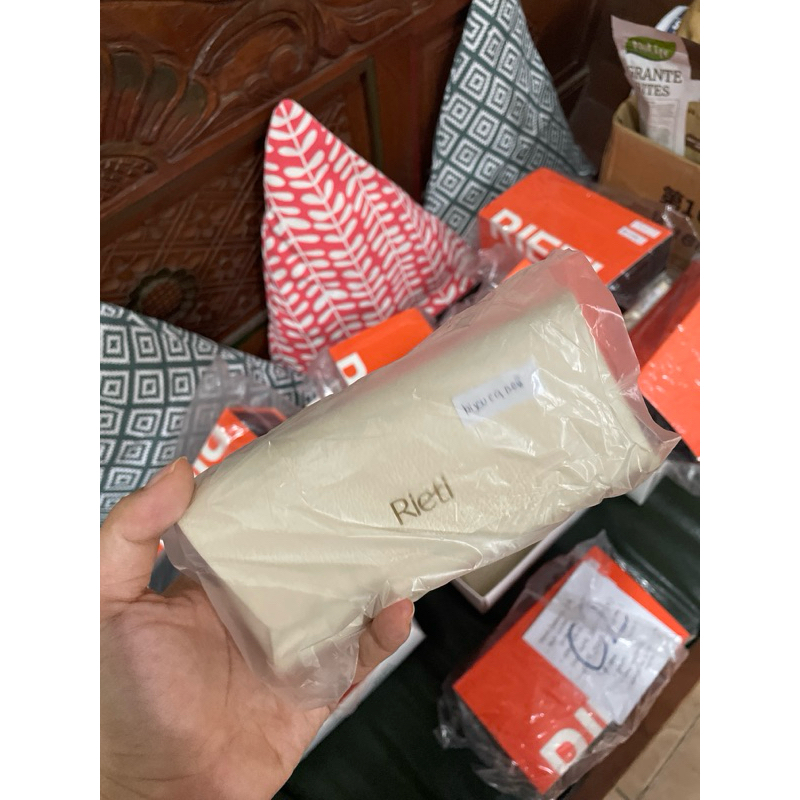 RIETI BIJOU AN DEVI (PELUNASAN)