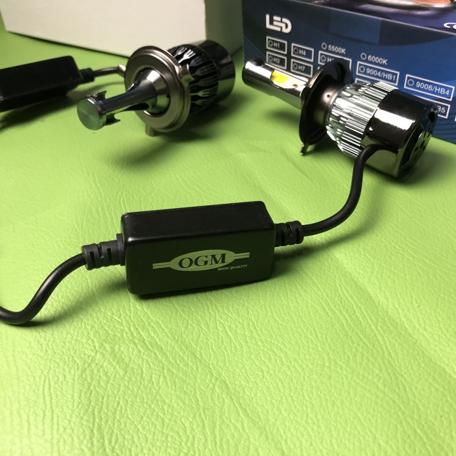 Lampu Mobil Led H4 (3 Warna)