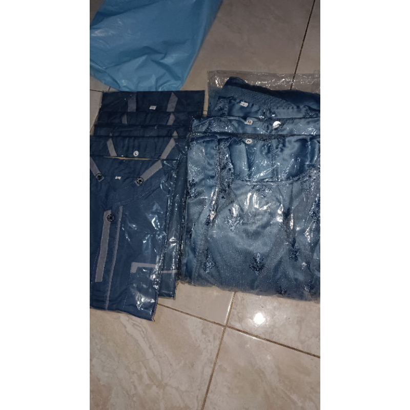 Baju Lebaran gamis denim