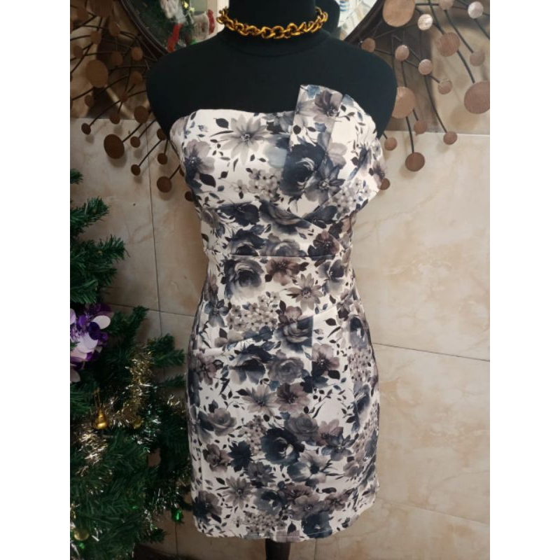 Dress Pesta model kemben