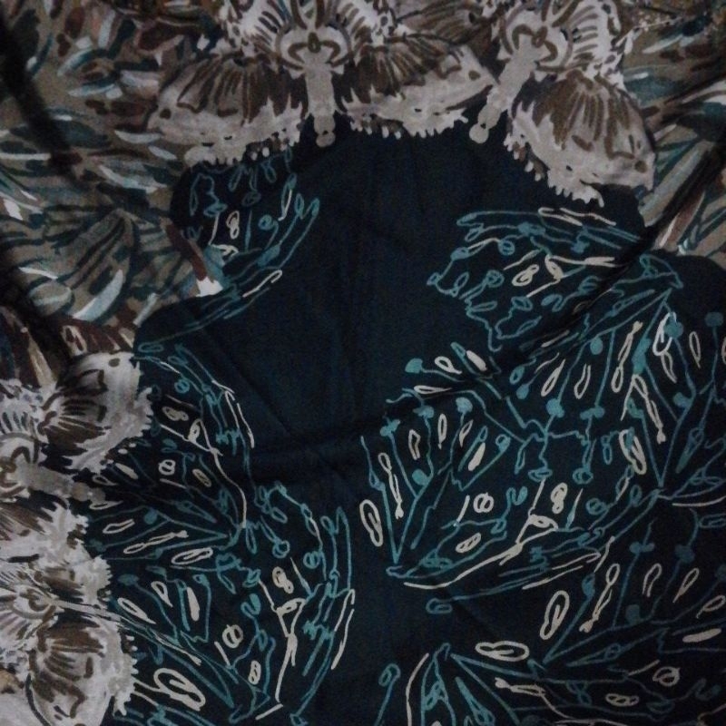 Preloved Jilbab Motif Hijau Botol