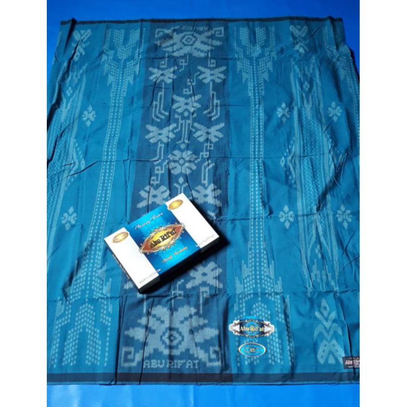Sarung Abu Rif'at