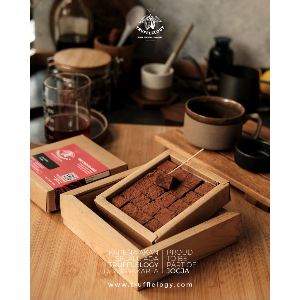 

Trufflelogy - The Choco Milk - Coklat Premium - Hampers Eid Mubarak