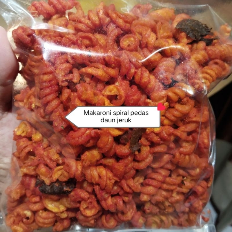 

makaroni spiral pedas daun jeruk 250g