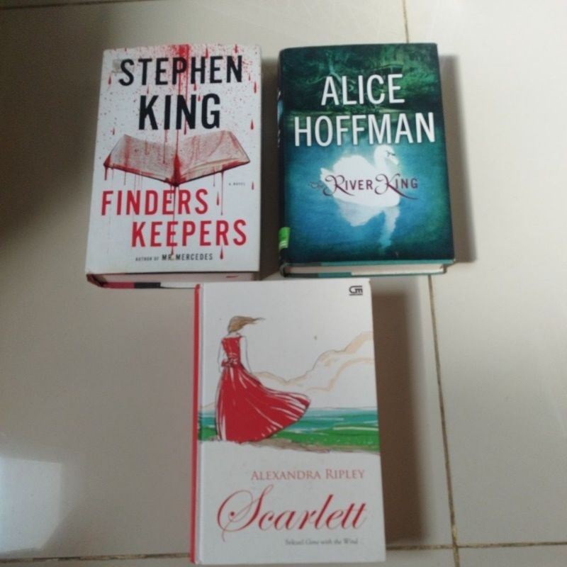 Format BESAR HC Finders Keepers Stephen King, Scarlett sequels Gone With The Wind, The River King Al