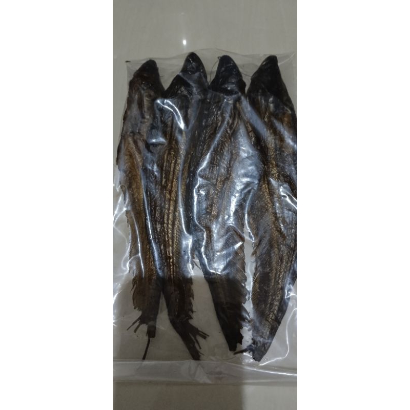 

Ikan Asap Selais Kapuas 100 gr