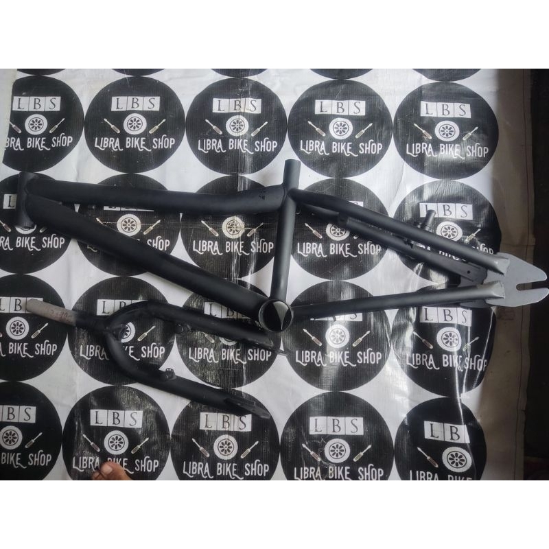 FRAME FORK BMX UNITED FURY V-BRAKE CROSS HI-TEN STANDAR HITAM DOFF