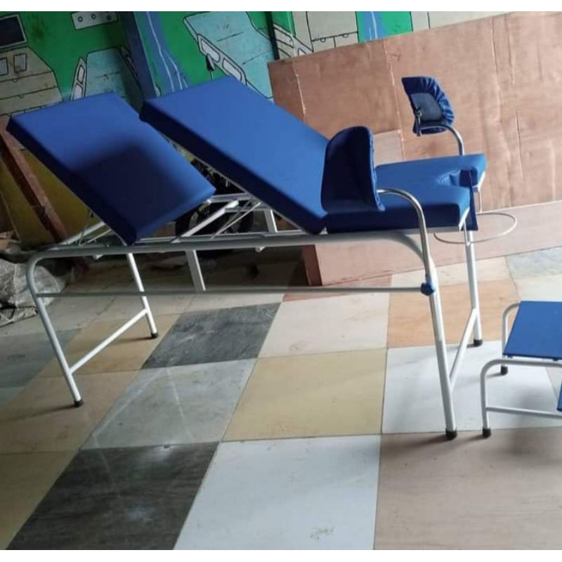 Meja gynecolgy knock down besi