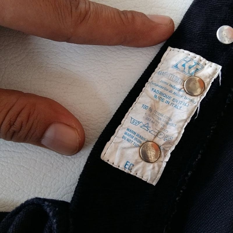 Link c.o second turis Versac3 + fubu Jeans (Second/bekas)