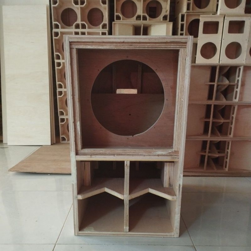 Box speaker cbs nogosari 12 inch