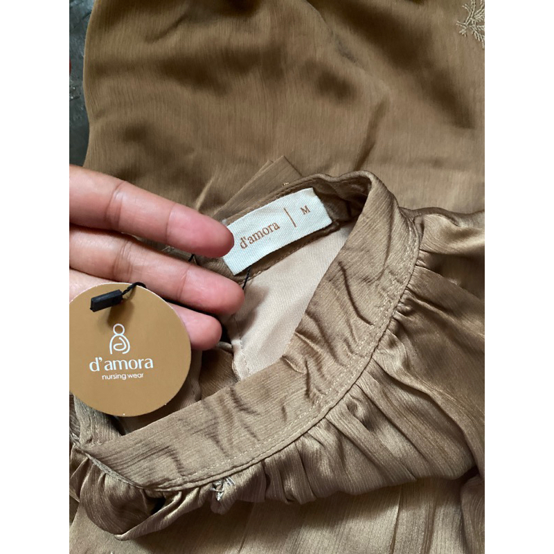 D’amora nursing wear