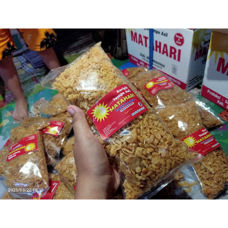 

Keripik Tempe Matahari Remahan Asli Dharmasraya