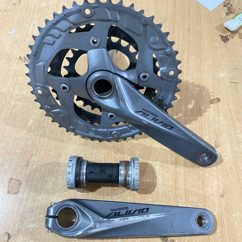 Crank Shimano Alivio 48t bb hollowtech 2