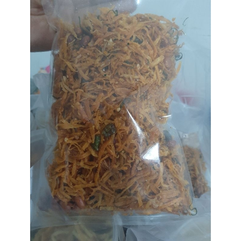 

Serundeng Ubi Padang