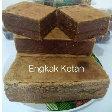 

Engkak Ketan/ Engkak ukuran 10 × 20.