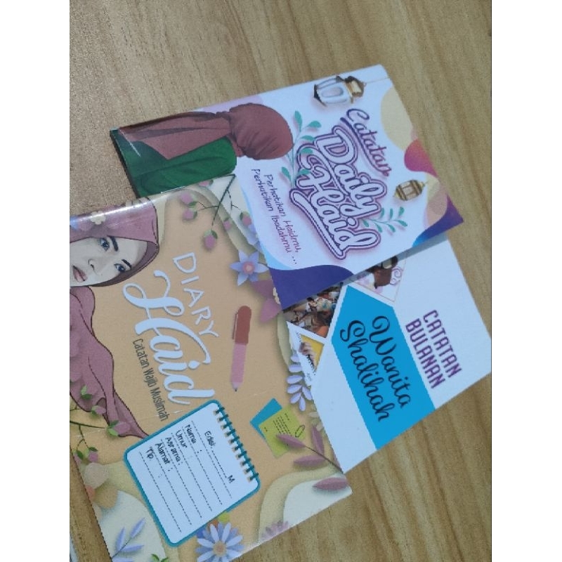 

Buku Catatan Haid