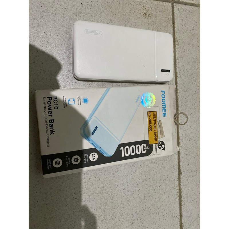 PB power bank foome 1000mAH preloved seperti baru