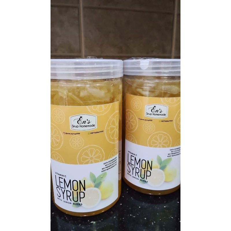

enssiruphomemadelemonsirup