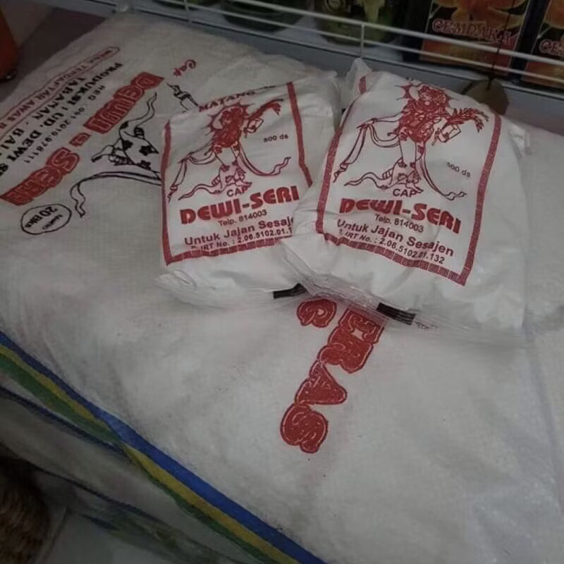 

tepung dewi seri 1 sak isi 20 bungkus